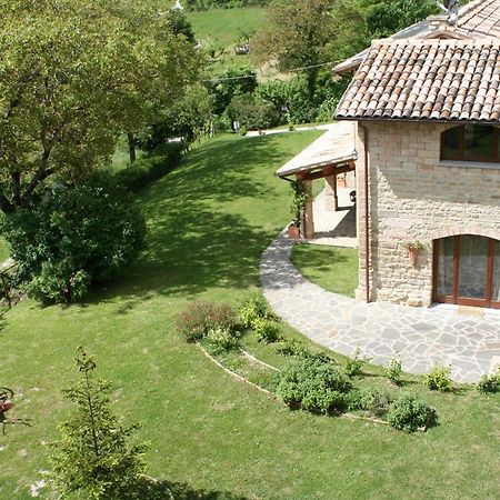 Agriturismo Ca' Montioni Guest House Mercatello sul Metauro Стая снимка